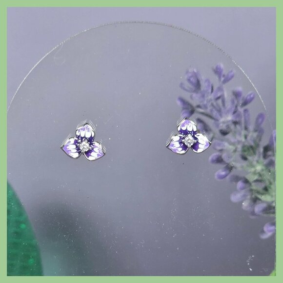 Sterling Silver Purple Enamel Flower‎ Stud Earrings (NWOT) - Picture 1 of 6